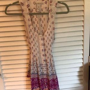 Very flattering top!